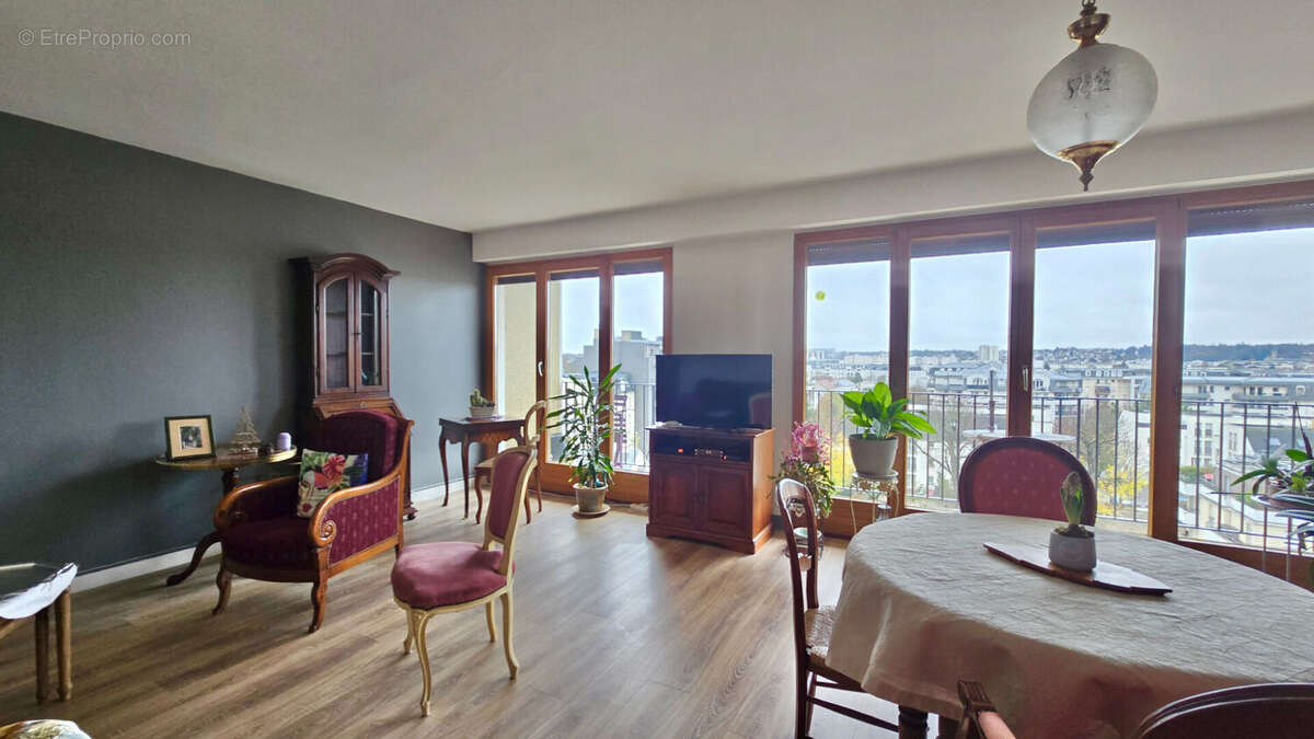 Appartement à JUVISY-SUR-ORGE