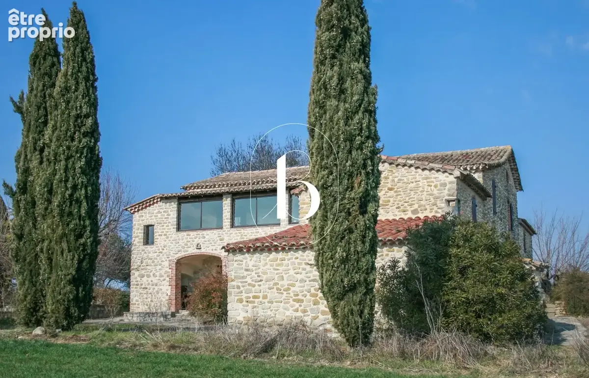 Une maison de caractère où l'histoire rencontre l'art de vivre - photo 19