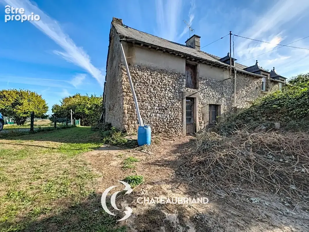 Photo Maison à Saint-Aubin-D'aubigne au prix de 96 400€