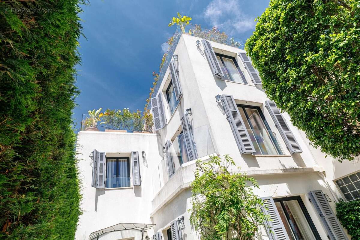 Maison à SAINT-JEAN-CAP-FERRAT