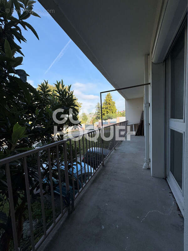 Appartement à GRIGNY