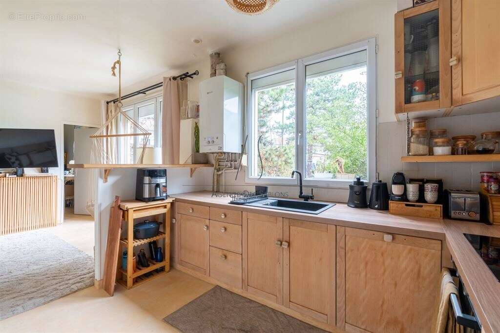 Maison 170 m² à Chatou  - photo 18