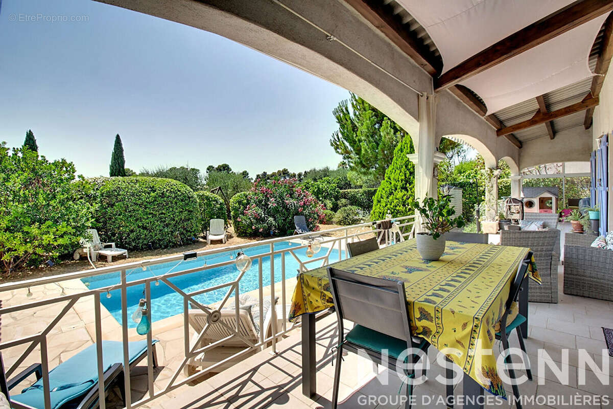 A VENDRE FLAYOSC Maison 3 chambres PISCINE GARAGE sur terrain de 1200 m² clos - photo 2