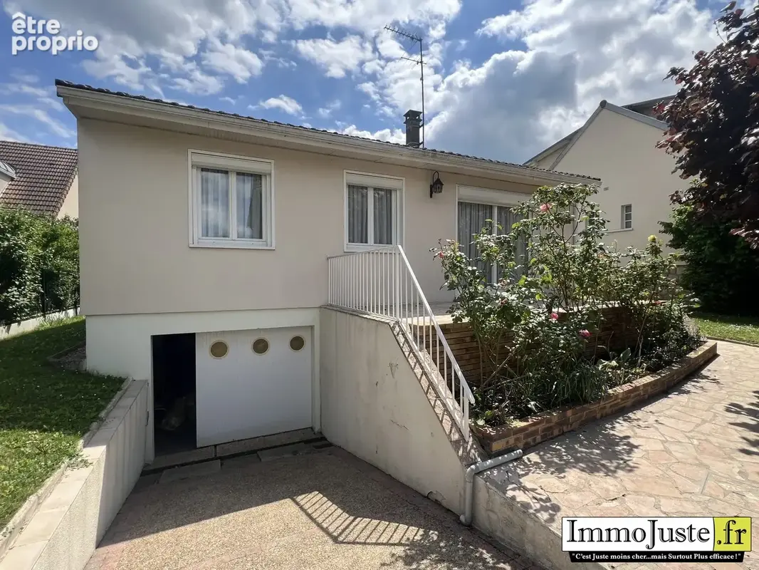 Maison 72 m² à Magny-Les-Hameaux  - photo 1