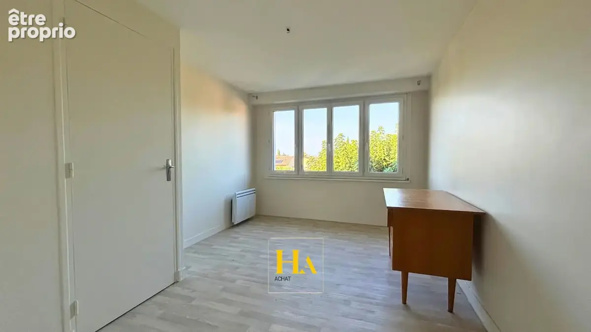 Maison Mours Saint Eusèbe 7 pièces 147 m2 - photo 17