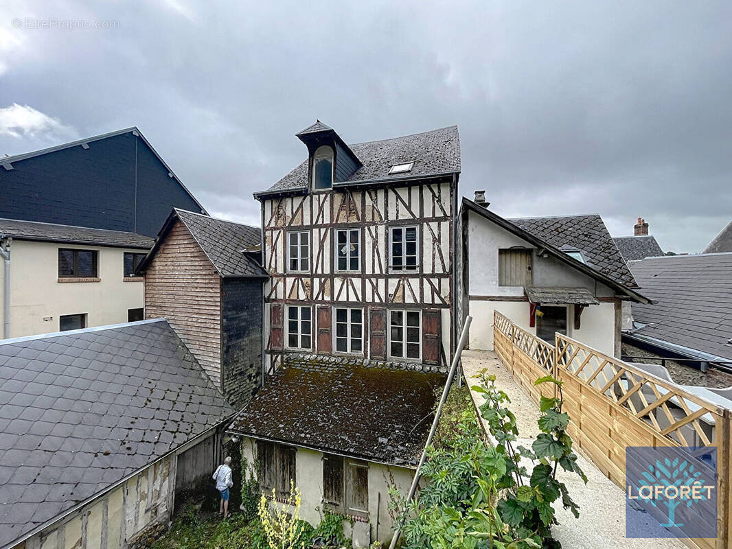 Maison à BERNAY