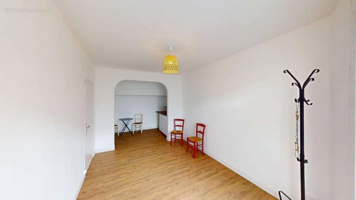 Rabastens, proche centre ville, maison T3 - photo 8