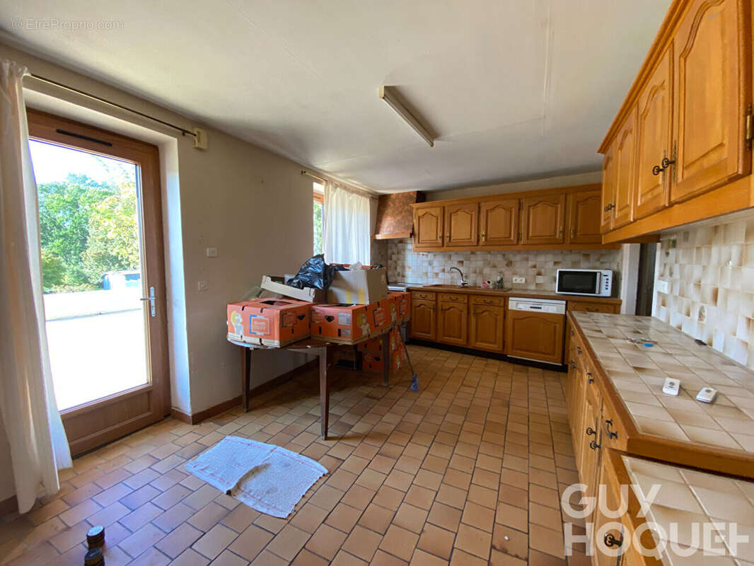 Maison à BAZOCHES-EN-DUNOIS