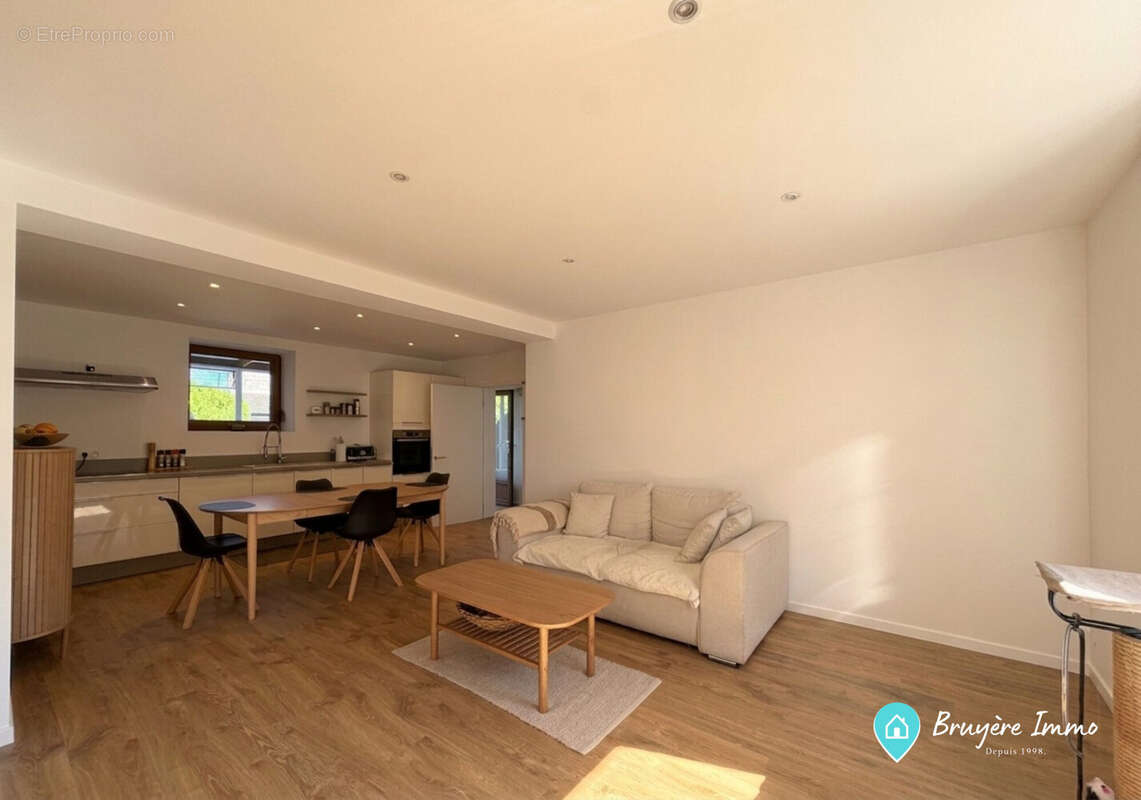 Maison 162 m² à Trelon  - photo 4