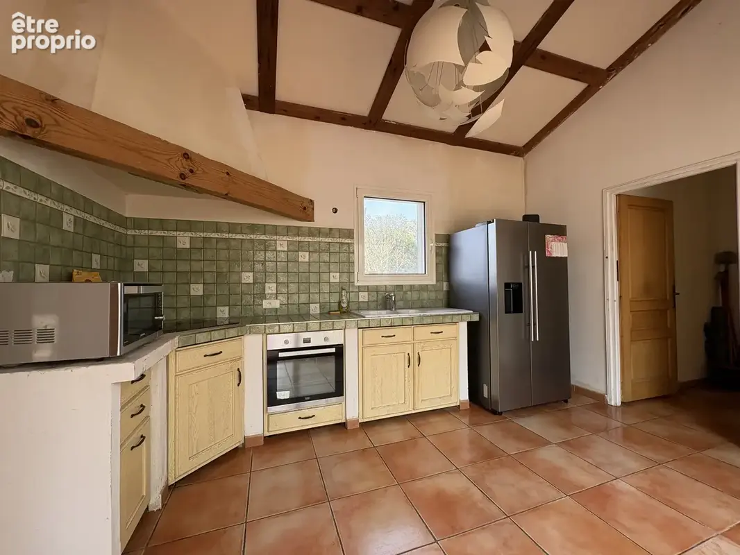 Villa avec piscine sur 5 000 m2 de terrain - photo 11