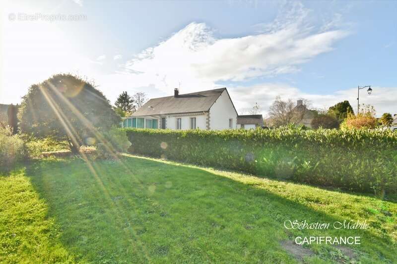 Maison à ROZ-SUR-COUESNON