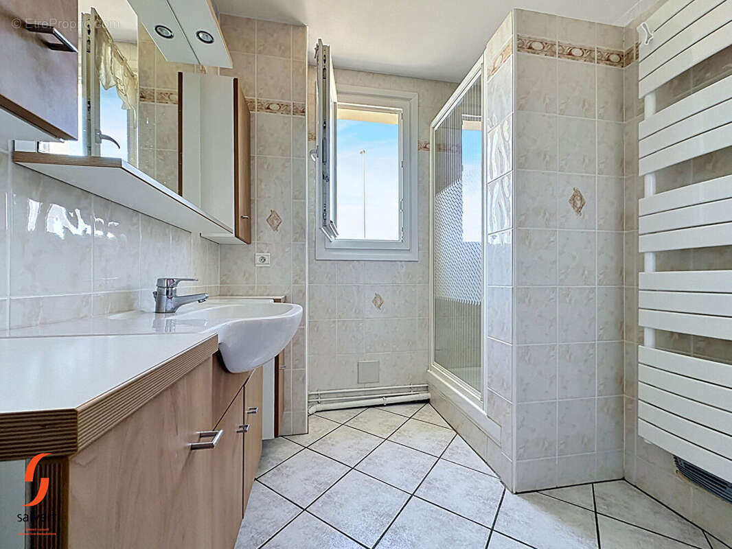 Appartement à MONTLUCON
