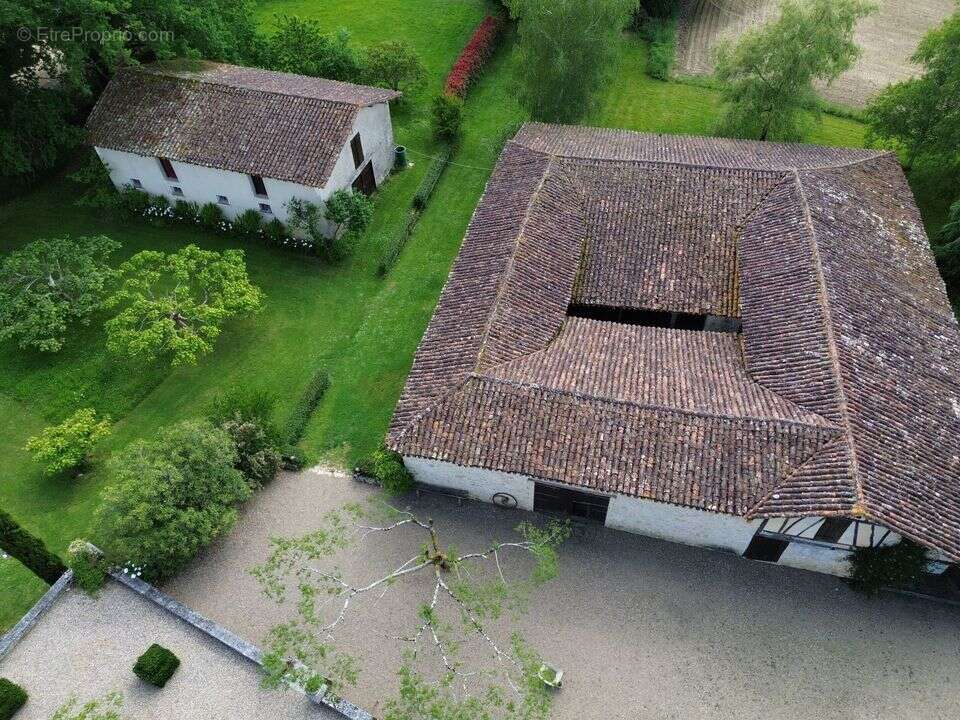 Maison à CREON-D'ARMAGNAC