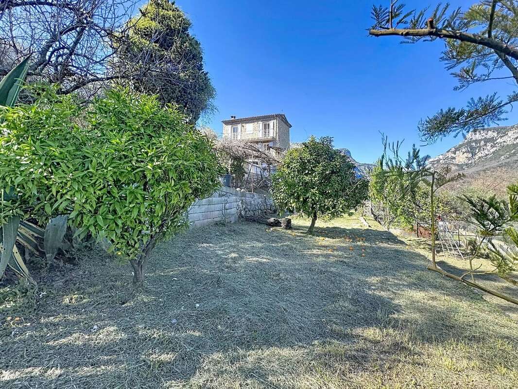 Maison à LE BAR-SUR-LOUP