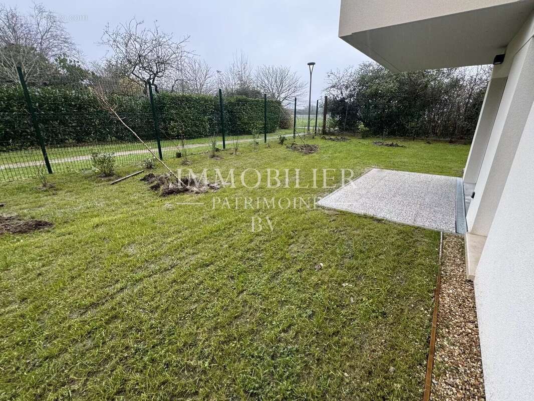 Appartement à SAINT-JEAN-DE-BRAYE