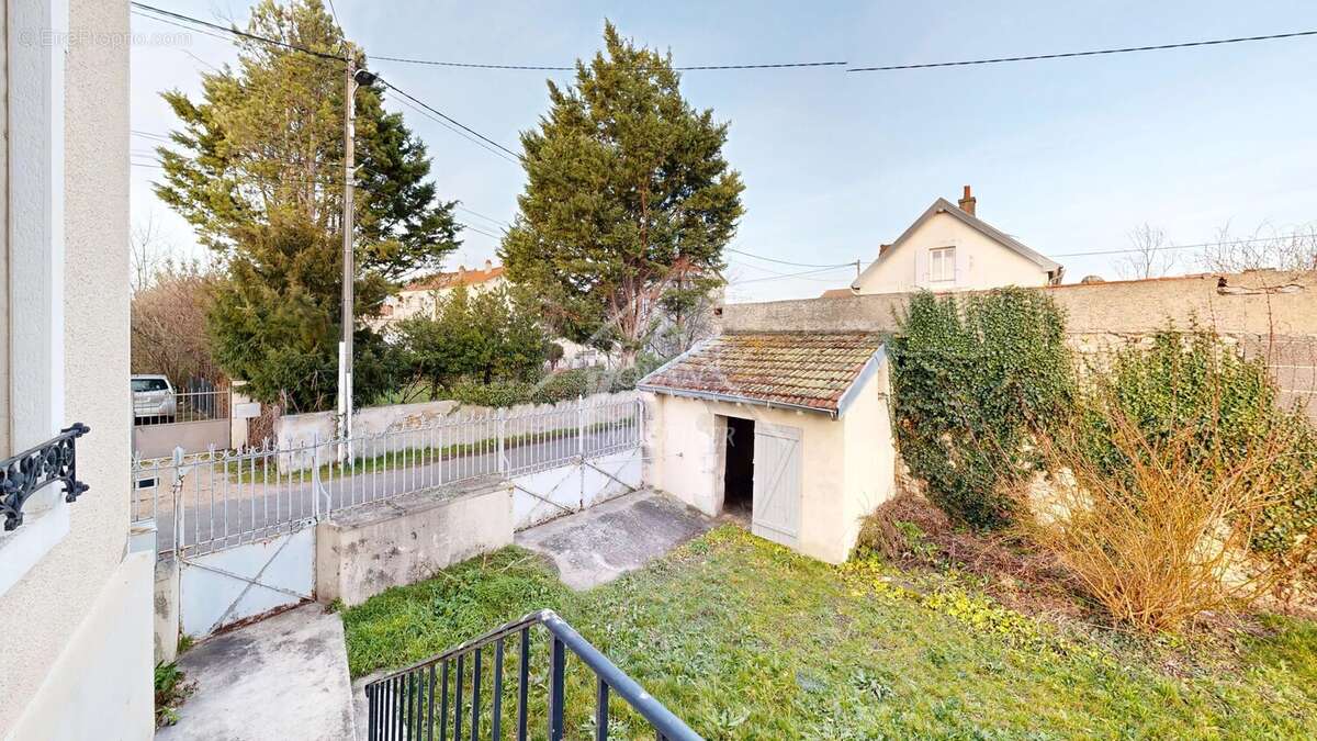 Maison à GANNAT