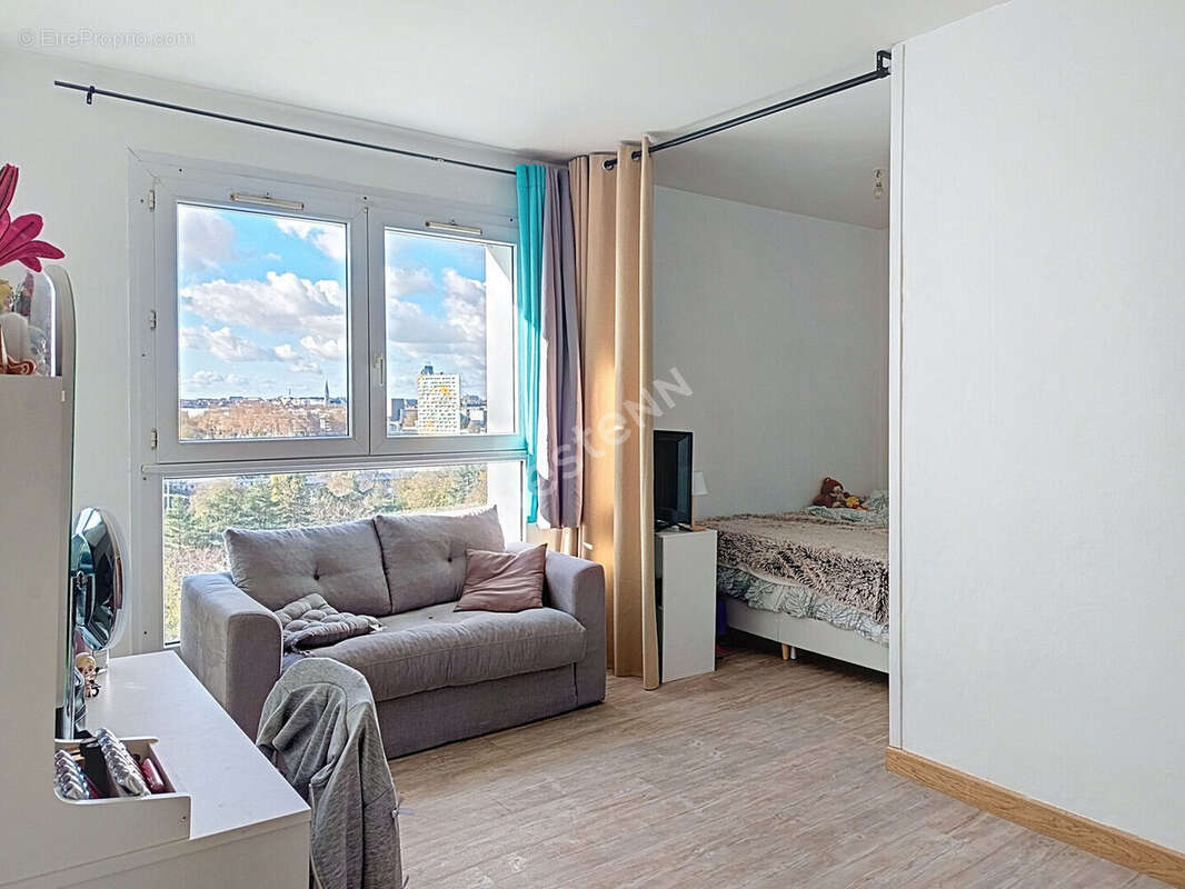 À vendre : Appartement  T1 bis avec place de parking - ile de Nantes secteur Beaulieu - photo 2