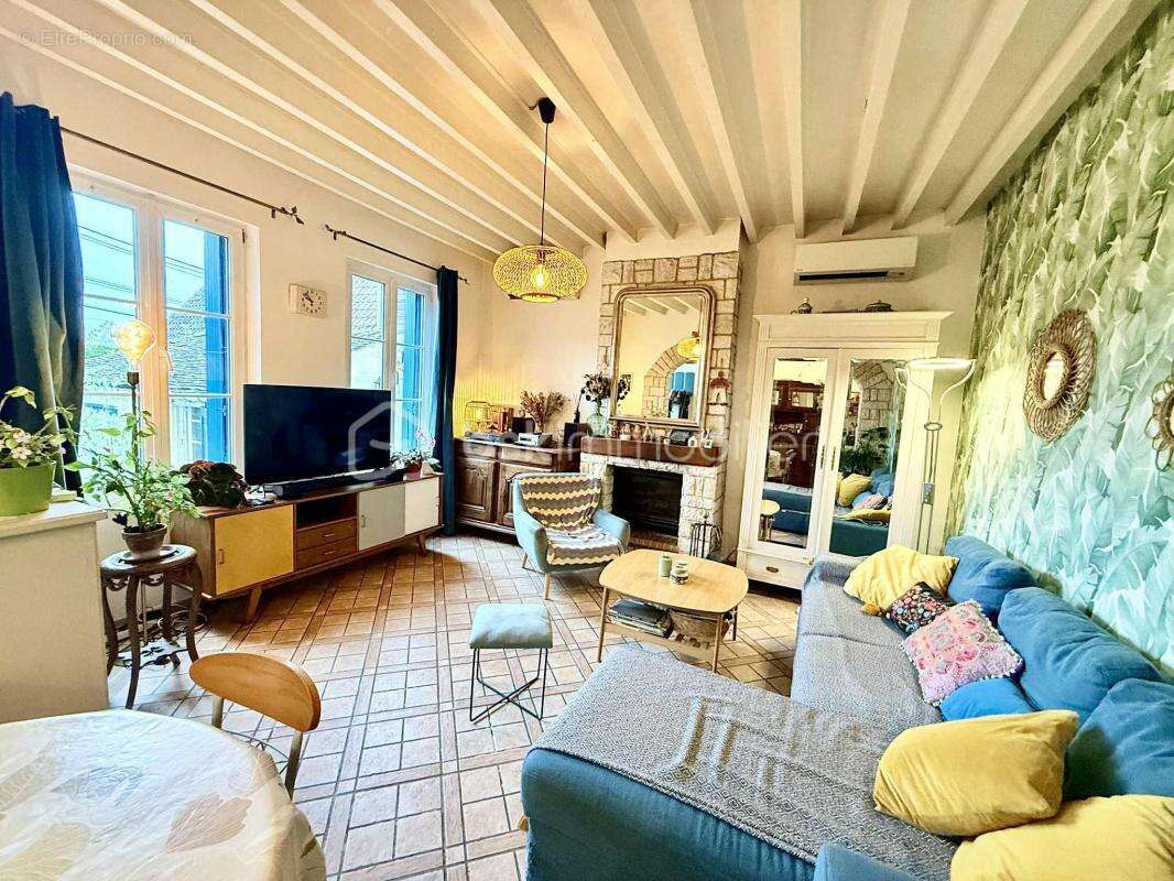 Maison à BERNEUIL-EN-BRAY