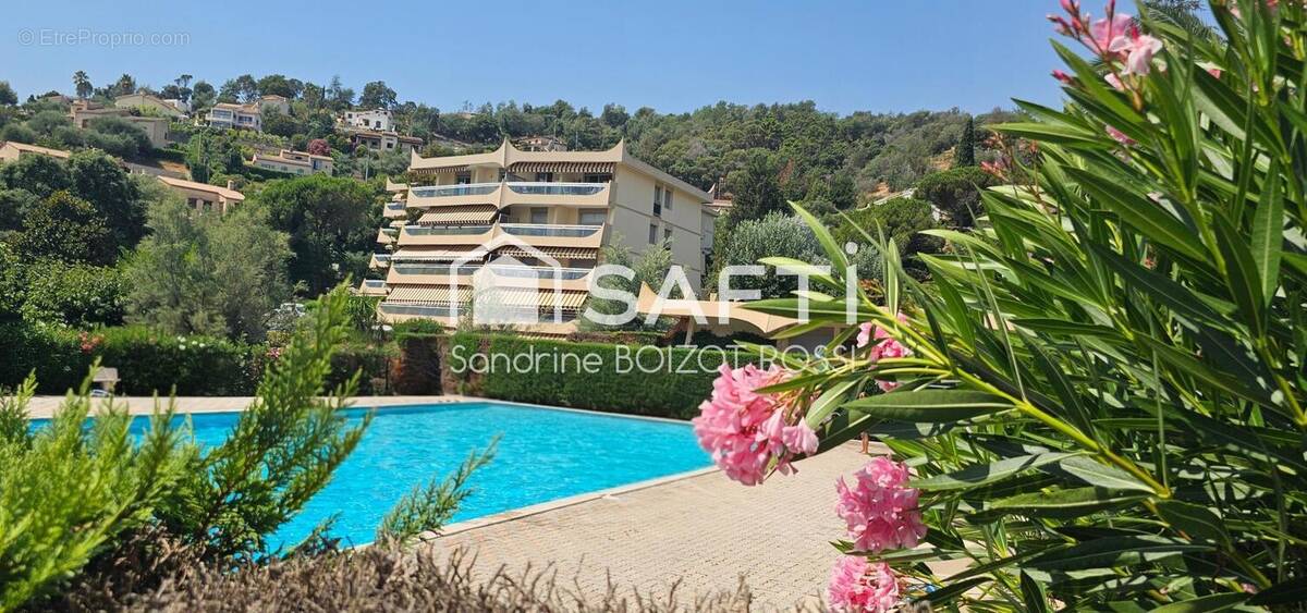 Photo 1 - Appartement à MANDELIEU-LA-NAPOULE