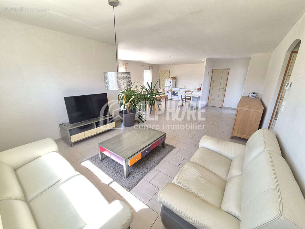 Maison Saint Martin Des Noyers - photo 3