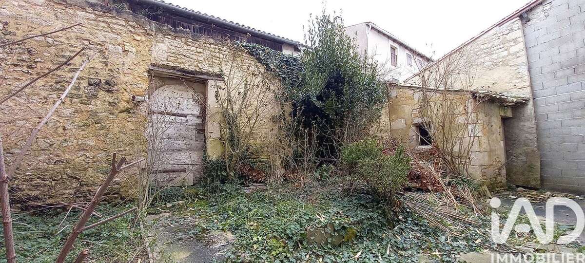 Photo 9 - Appartement à MAUZE-SUR-LE-MIGNON