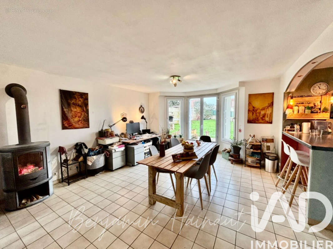 Photo 2 - Maison à LA FERTE-GAUCHER