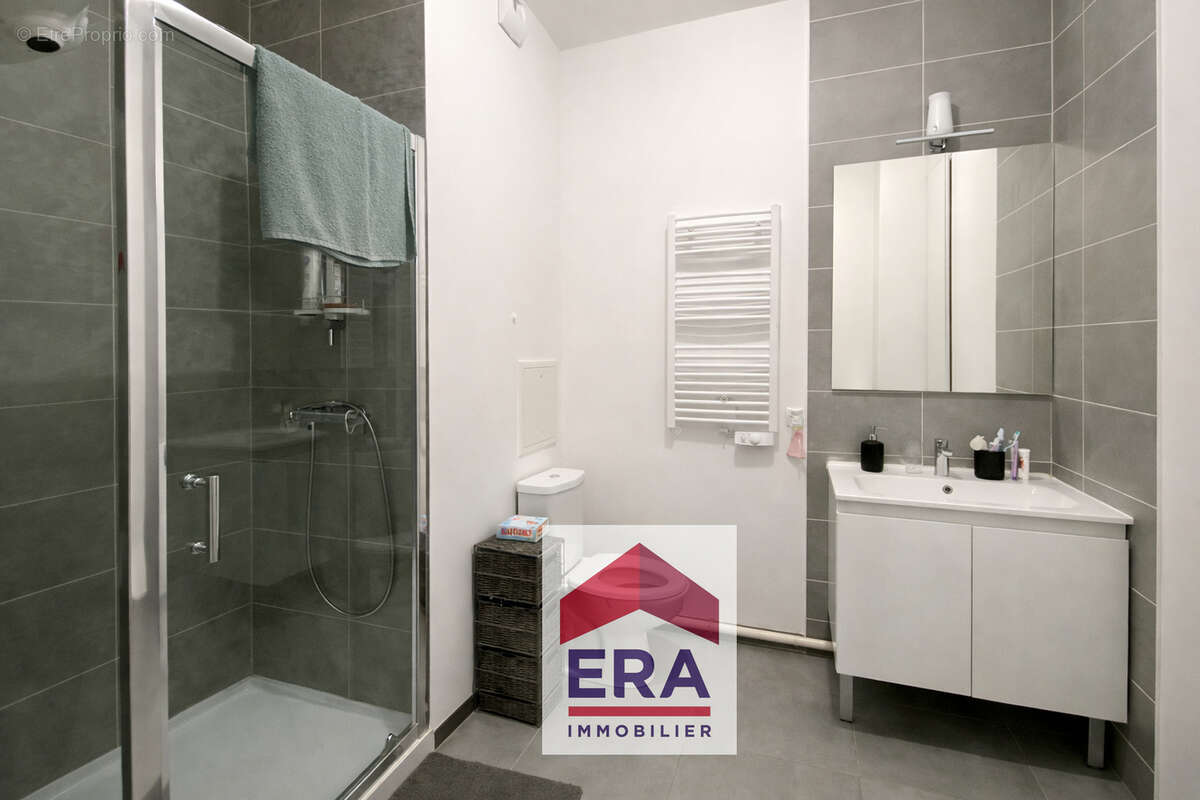 Appartement à SARTROUVILLE