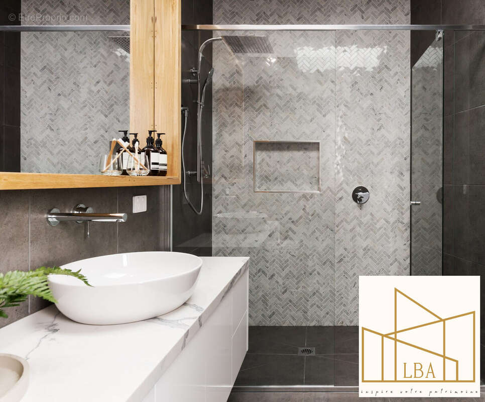 Appartement à PORT-DE-BOUC