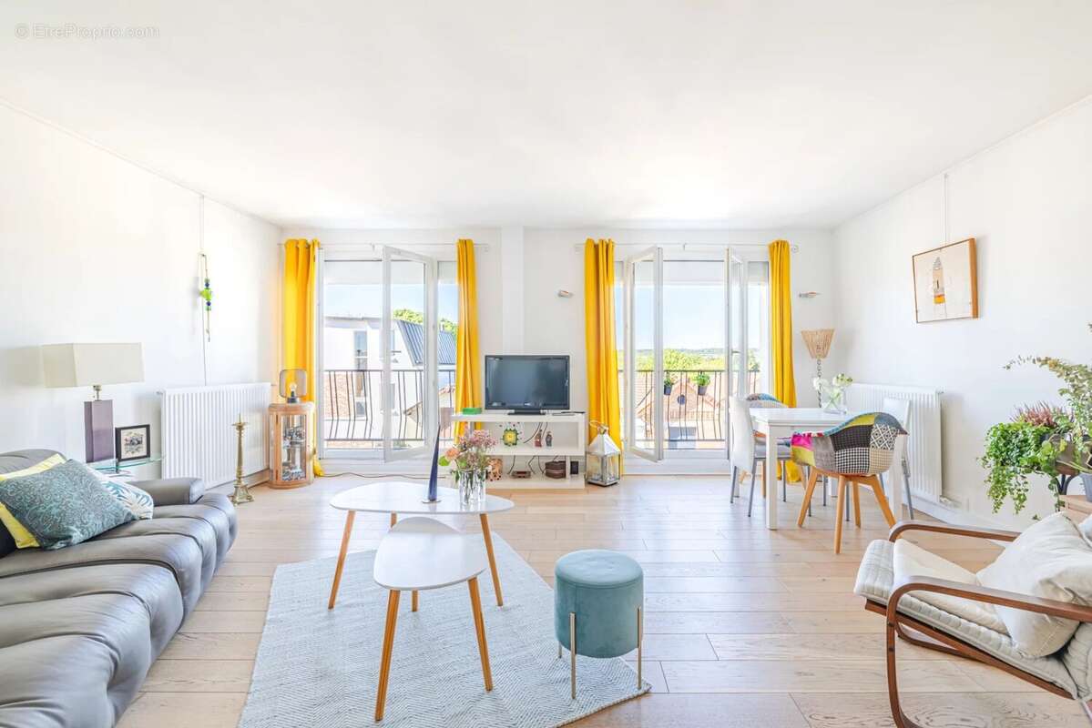 Appartement à ISSY-LES-MOULINEAUX