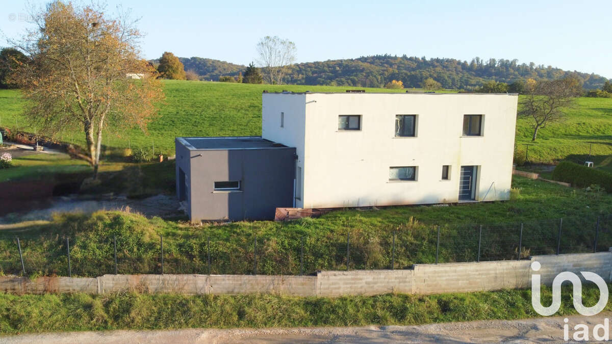 Photo 4 - Maison à FRAHIER-ET-CHATEBIER