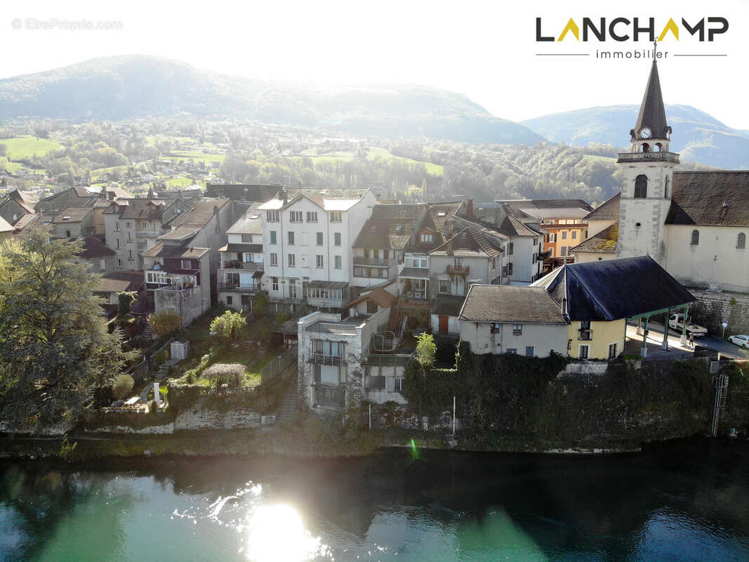 Appartement à SEYSSEL