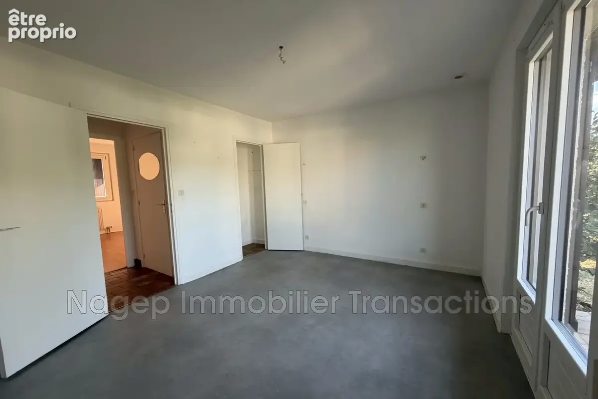 Maison 155 m² à Cusset  - photo 8