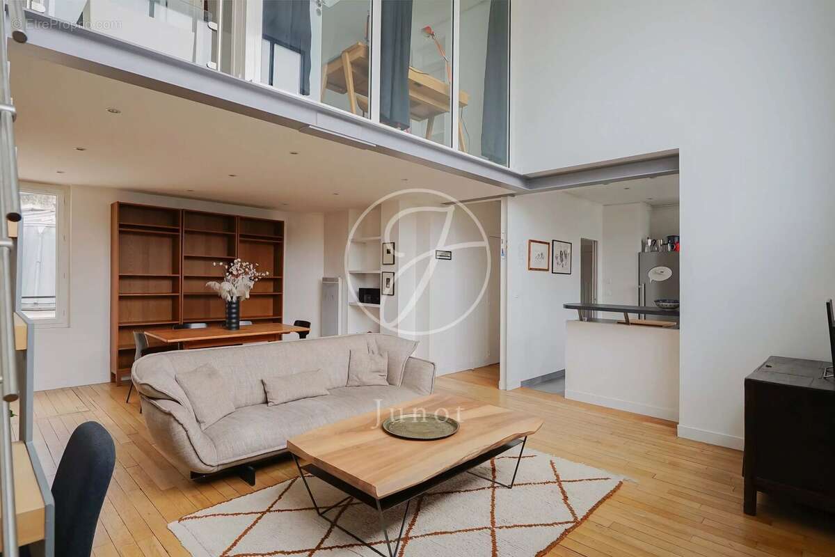 Appartement à PARIS-9E
