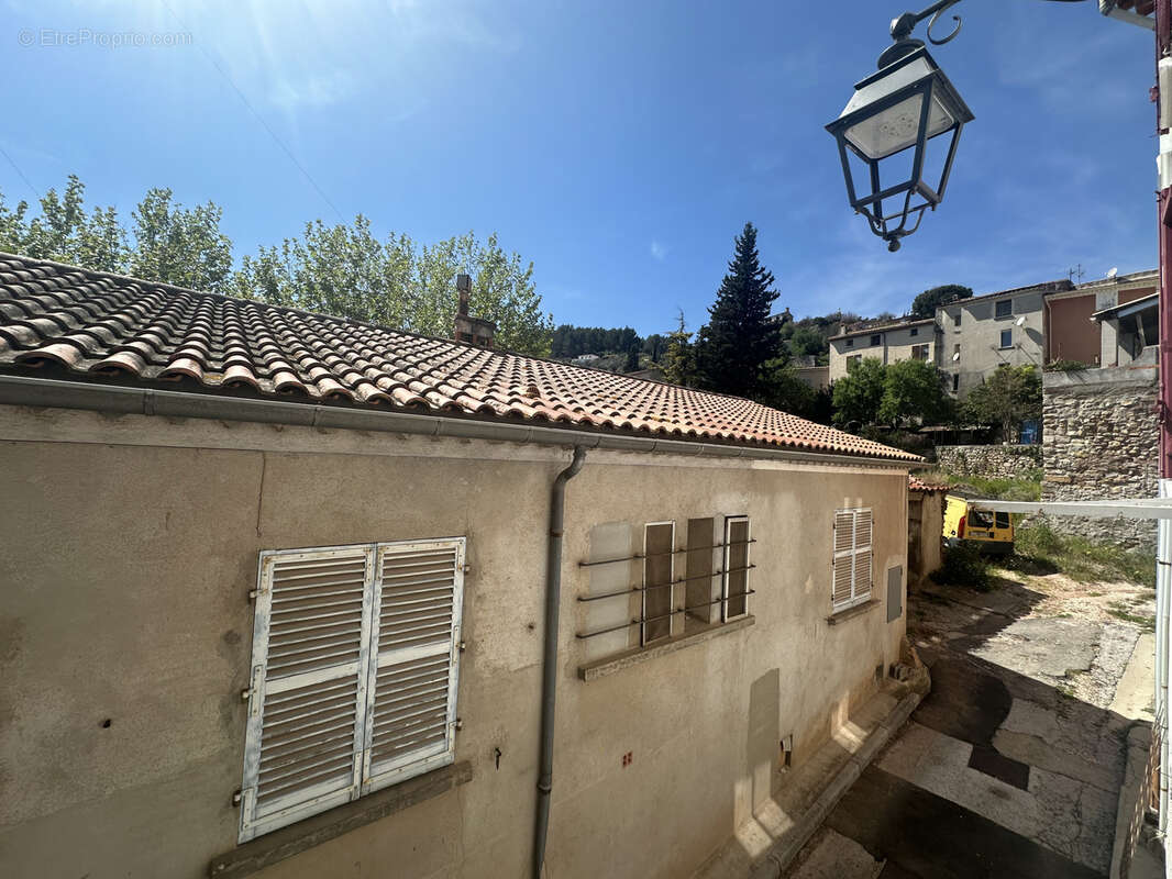 Maison à CUERS
