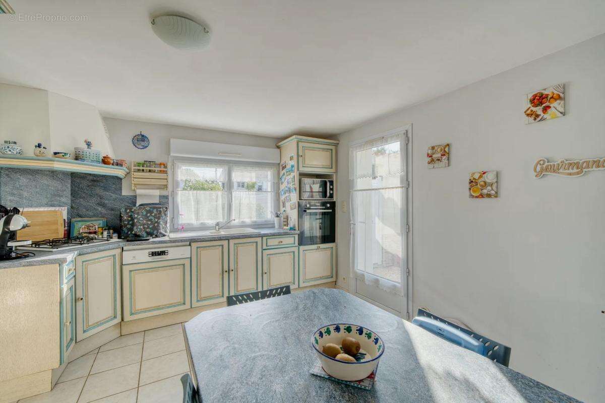 Maison de 6 pièces de 127 m² à Châtelaillon-Plage - photo 5