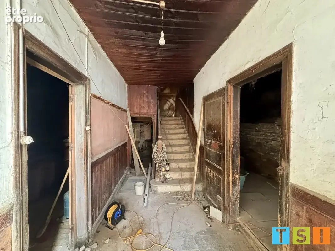 Maison authentique en pierre au cur d'un village typique des Pyrénées - photo 2