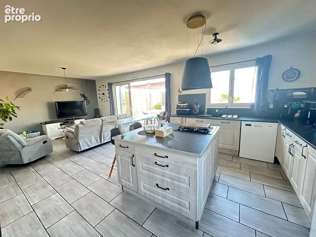 Maison 4 chambres 95 m² à vendre à AIZENAY - photo 6