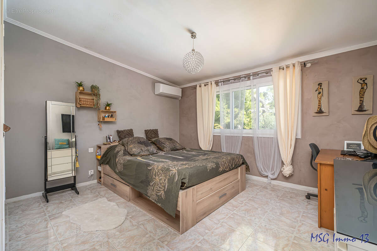 Maison à MARSEILLE-13E