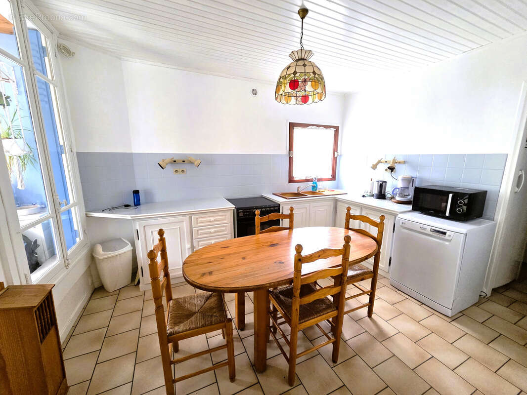 Maison à SAVIGNY-SUR-ORGE