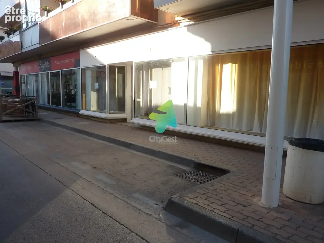 Local  les murs - photo 10