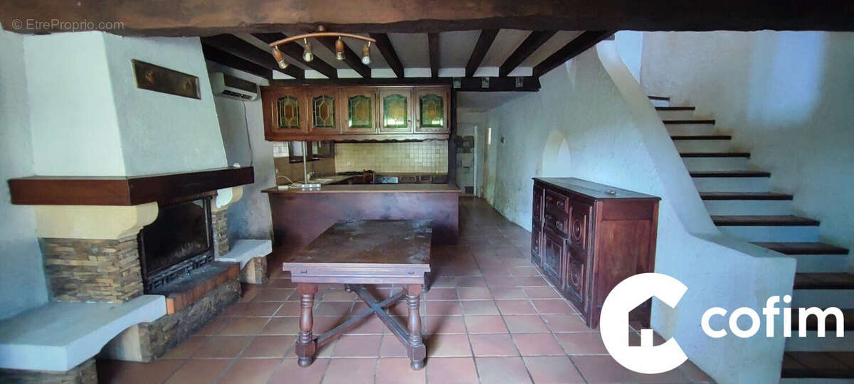 Maison à ESCOUT