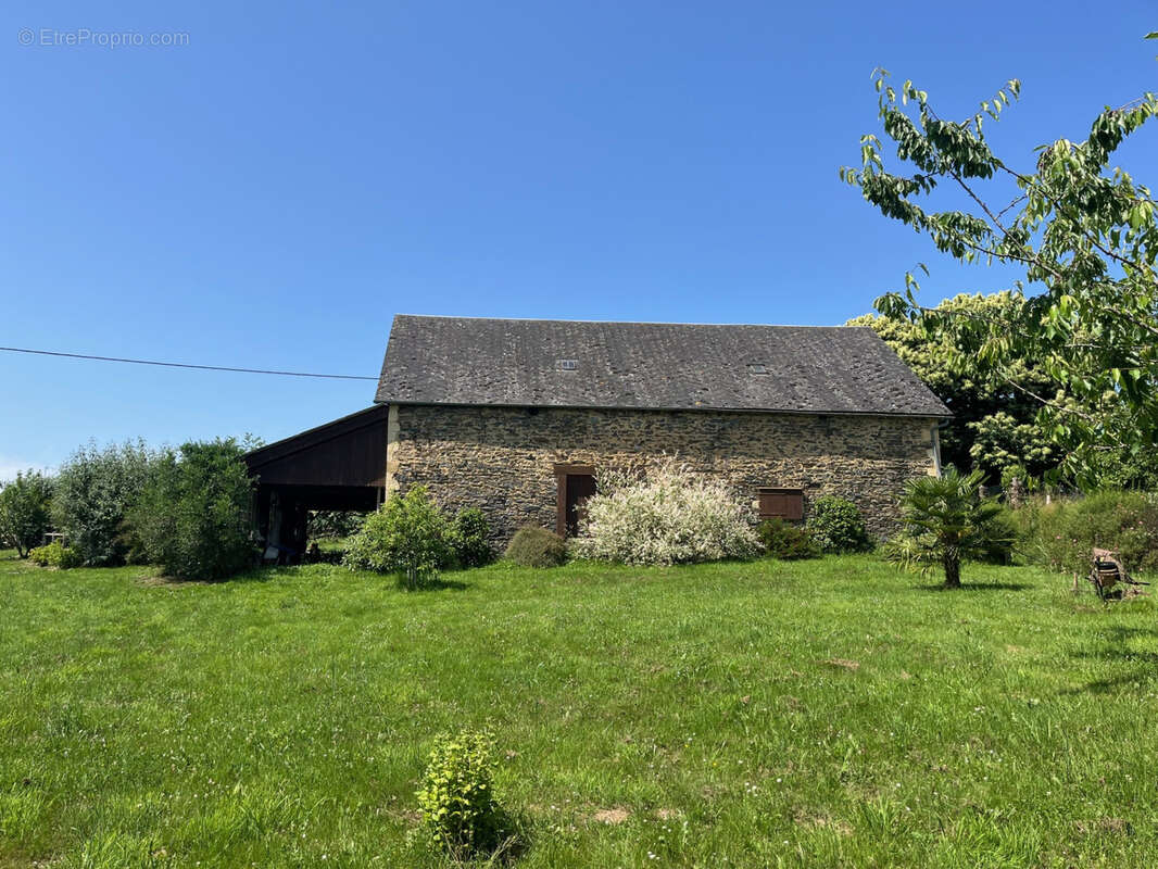 Payzac, maison en pierres, grange, vues, puits, campagne - photo 20