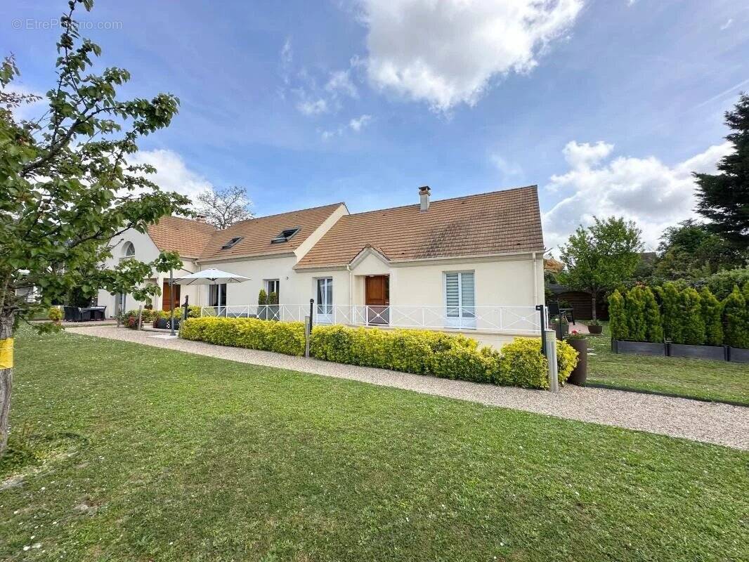 Photo Maison à Herblay au prix de 869 000€