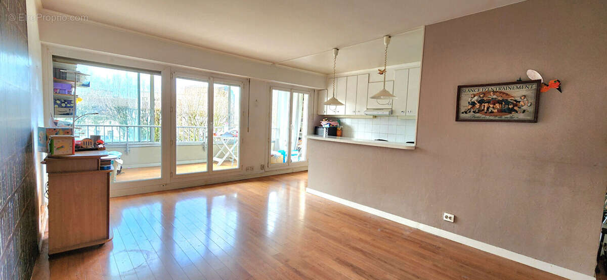 Appartement à SAINT-GRATIEN