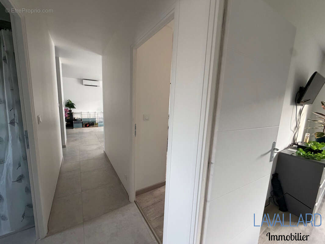 Maison 92 m² à Guillaucourt  - photo 8