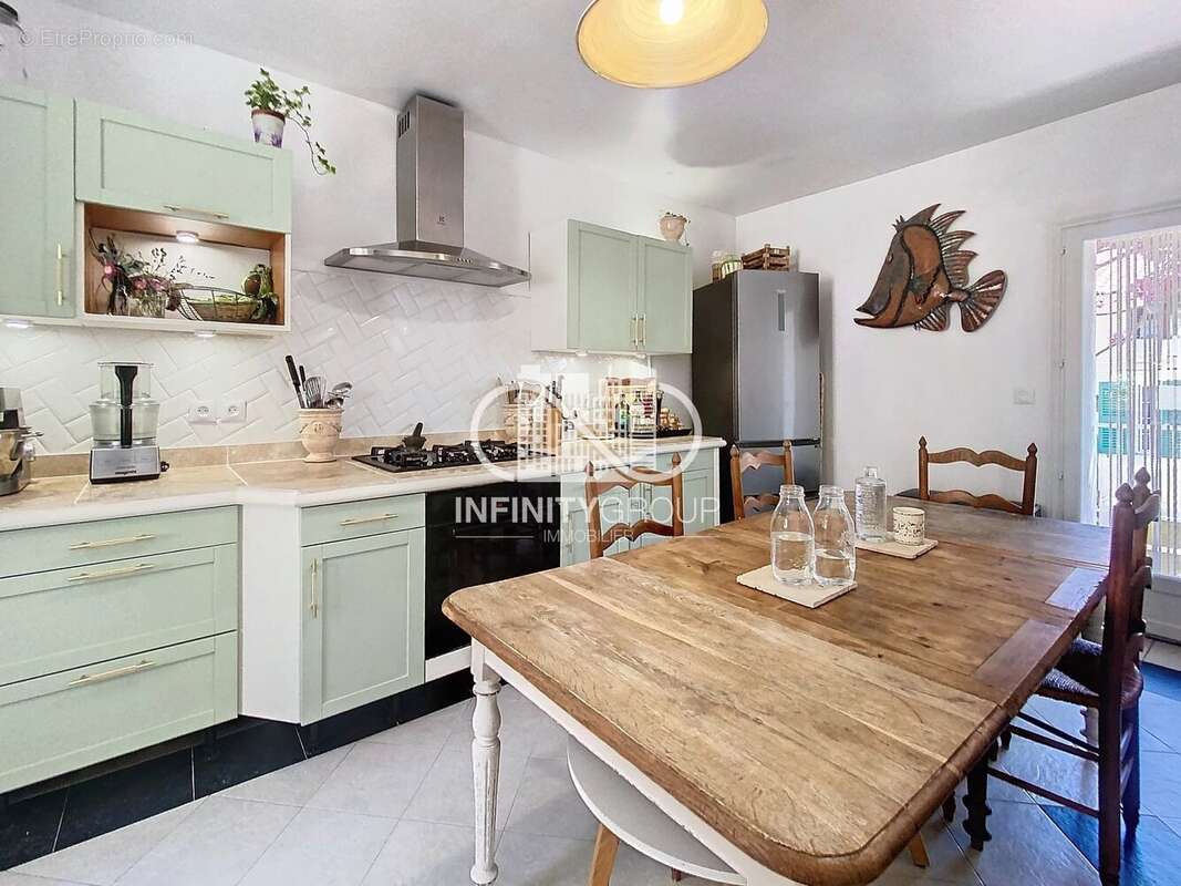 Appartement à LE CANNET