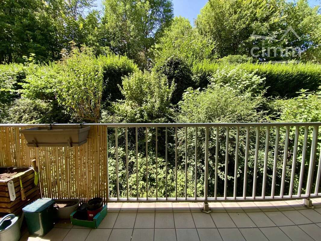 Vente t2 + garage  saint-etienne - photo 10