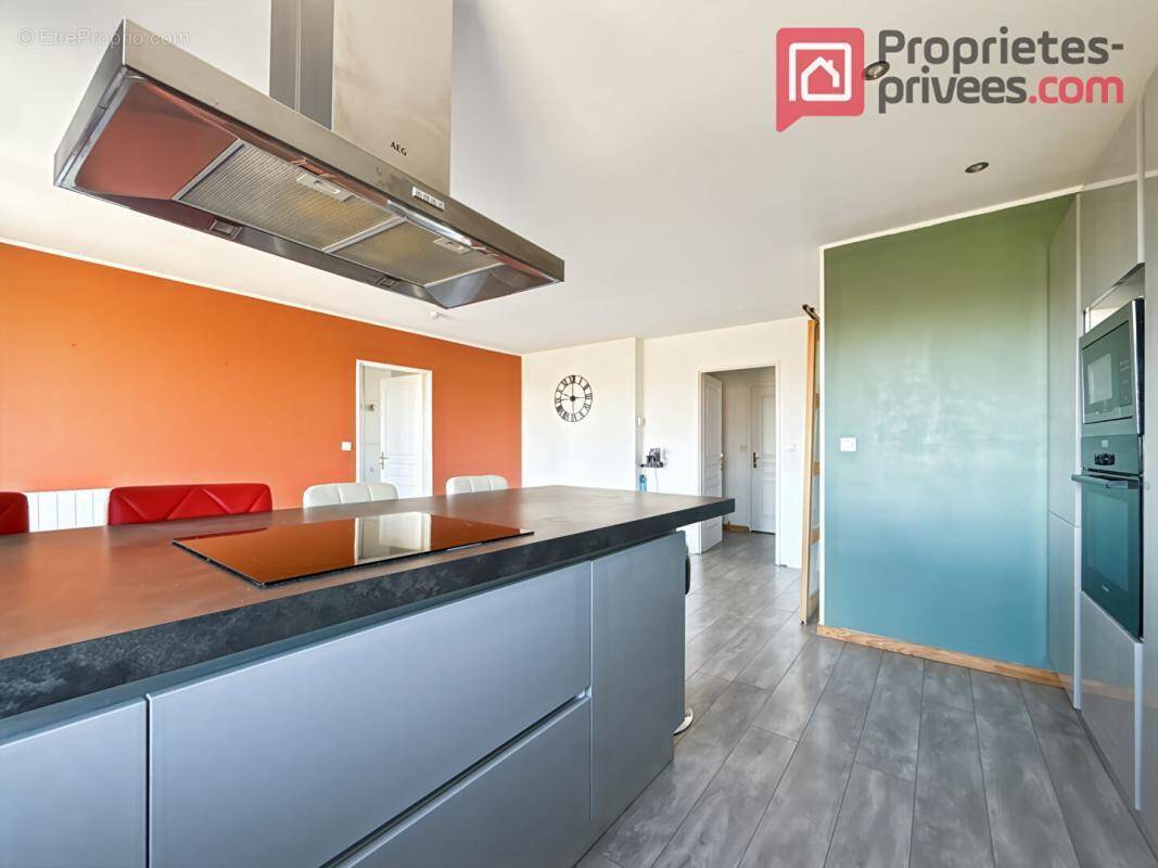 Appartement à LA CHAPELLE-D'ARMENTIERES