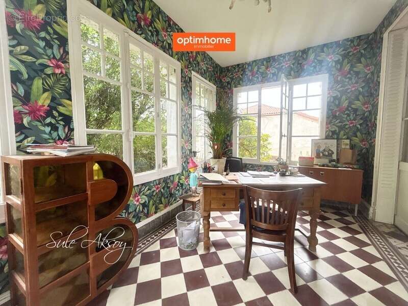 Vente Domaine - Ensemble immobilier du XIXe de 2 bâtiments avec tours, idéal gîtes et chambres d'hôtes - photo 17