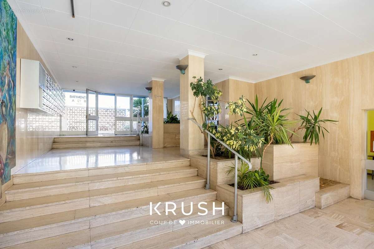 Appartement à MARSEILLE-2E